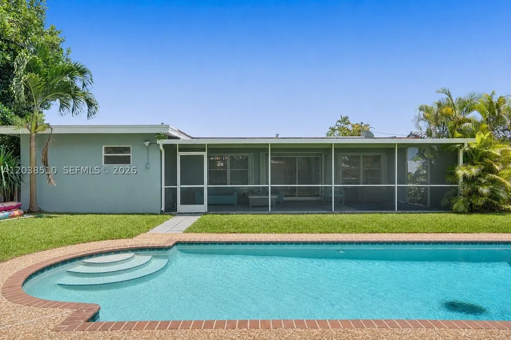 4519 Monroe Street Hollywood FL 33021