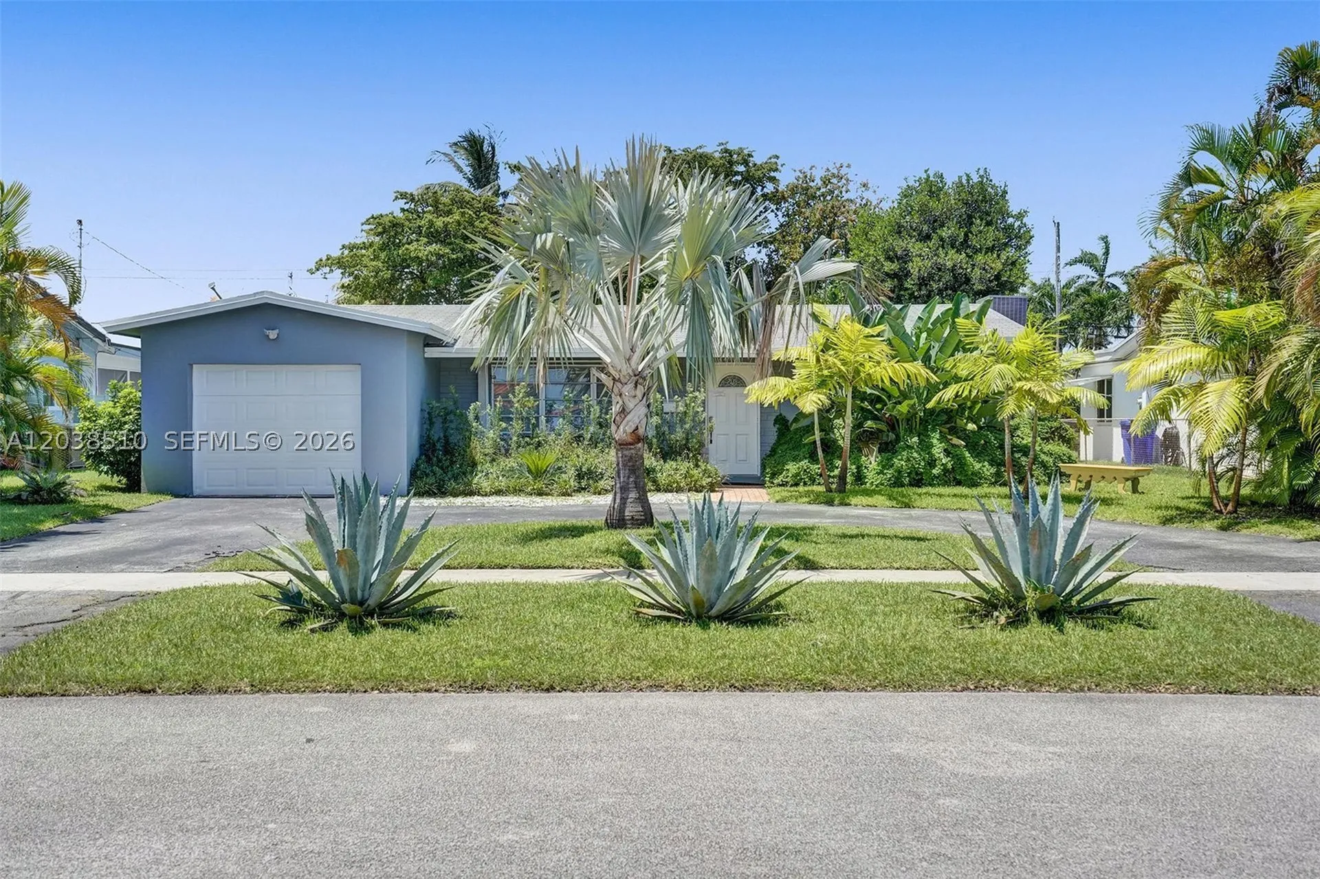 4519 Monroe Street Hollywood FL 33021