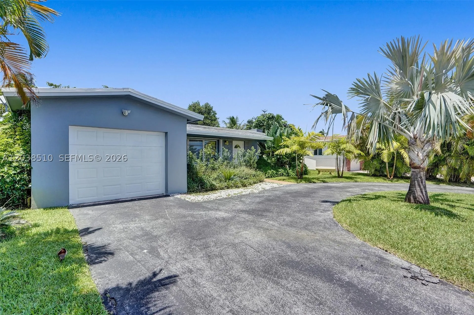 4519 Monroe Street Hollywood FL 33021