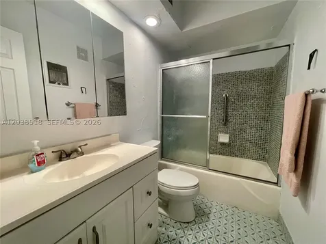 450 Paradise Isle Boulevard Hallandale Beach FL 33009