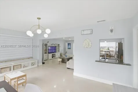 8211 NW 12th Street Pembroke Pines FL 33024
