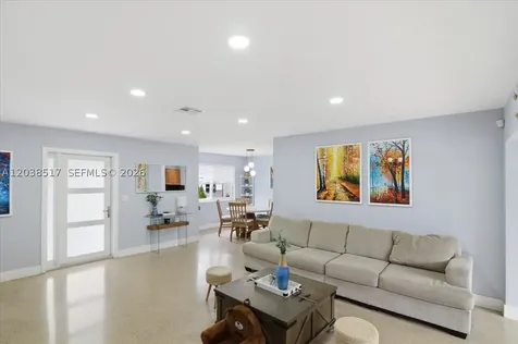8211 NW 12th Street Pembroke Pines FL 33024