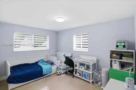 8211 NW 12th Street Pembroke Pines FL 33024