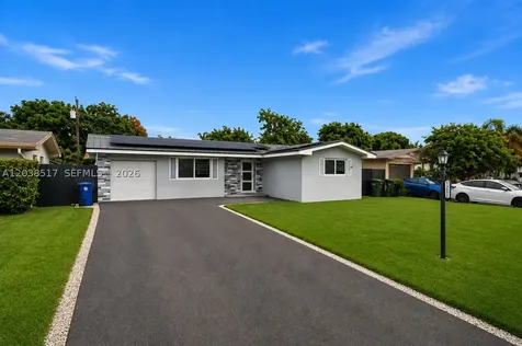 8211 NW 12th Street Pembroke Pines FL 33024