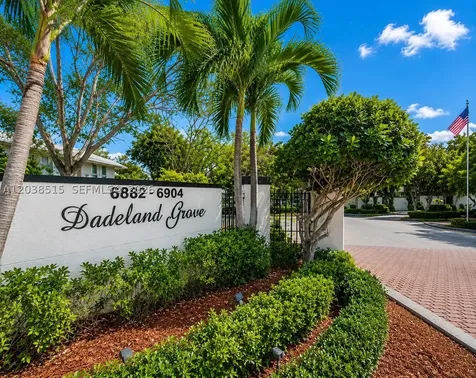 6904 N Kendall Drive Pinecrest FL 33156
