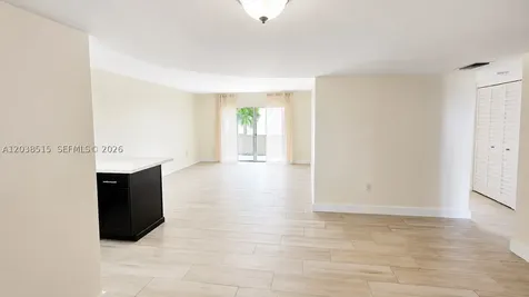 6904 N Kendall Drive Pinecrest FL 33156