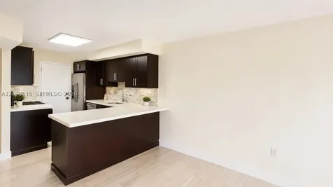 6904 N Kendall Drive Pinecrest FL 33156
