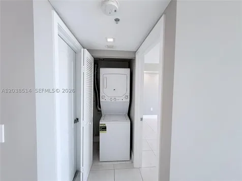 1800 Sunset Harbour Drive Miami Beach FL 33139