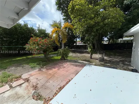 2920 SW 15th Street Miami FL 33145