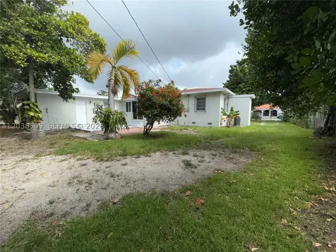 2920 SW 15th Street Miami FL 33145