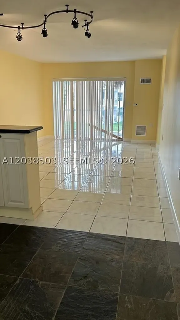 1600 NE 114th Street Miami FL 33181
