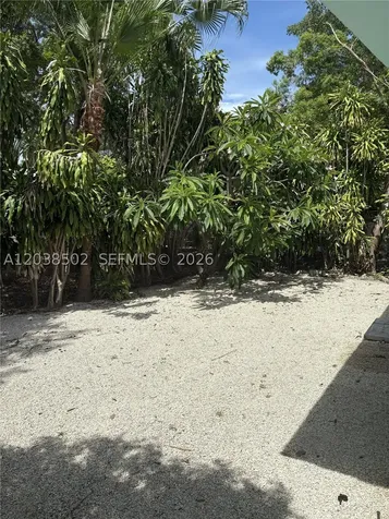8 Jewfish Avenue Key Largo FL 33037
