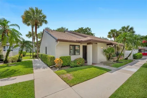 3218 S Carambola Circle S Coconut Creek FL 33066