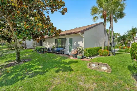 3218 S Carambola Circle S Coconut Creek FL 33066