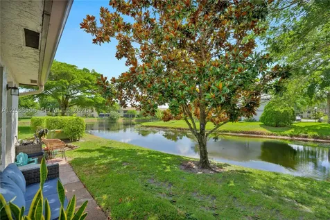 3218 S Carambola Circle S Coconut Creek FL 33066