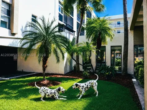 201 178th Drive Sunny Isles Beach FL 33160