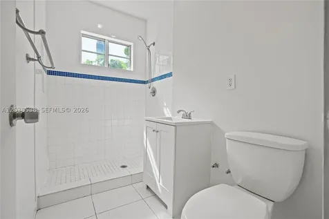 7930 Tatum Waterway Drive Miami Beach FL 33141
