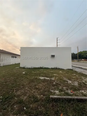 2910 N 22nd Avenue Hollywood FL 33020