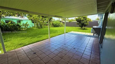 11952 SW 37th Terrace Miami FL 33175