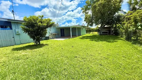 11952 SW 37th Terrace Miami FL 33175