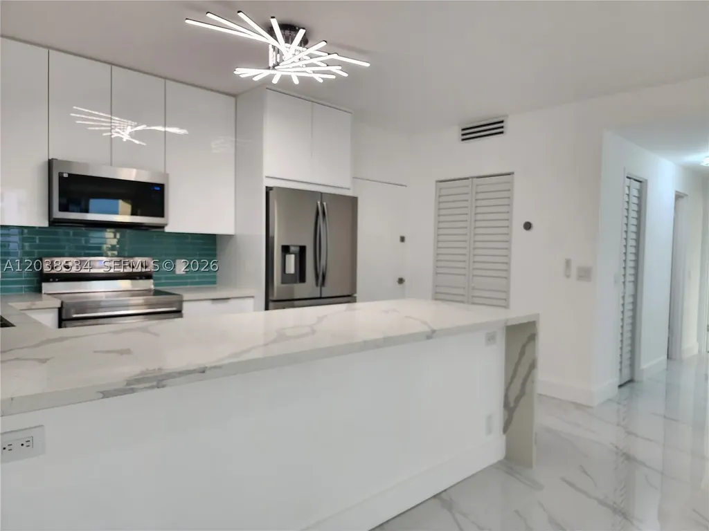3505 S Ocean Drive Hollywood FL 33019