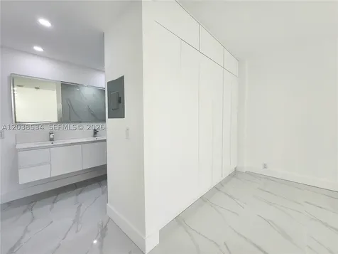 3505 S Ocean Drive Hollywood FL 33019