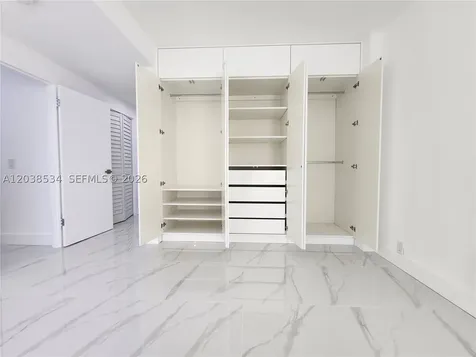 3505 S Ocean Drive Hollywood FL 33019