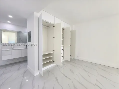 3505 S Ocean Drive Hollywood FL 33019