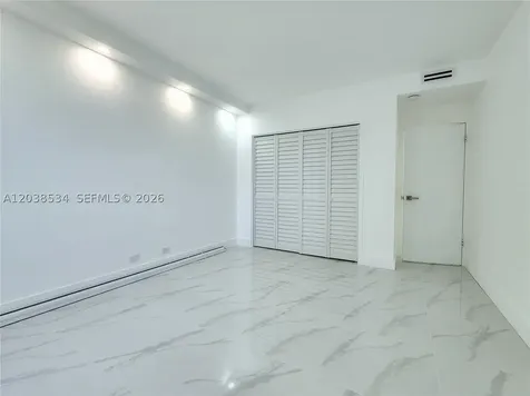 3505 S Ocean Drive Hollywood FL 33019