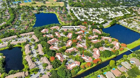 9237 NW 9th Place Plantation FL 33324