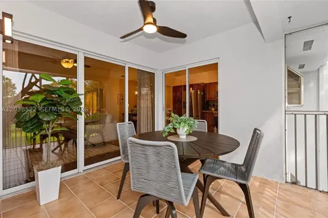 9237 NW 9th Place Plantation FL 33324