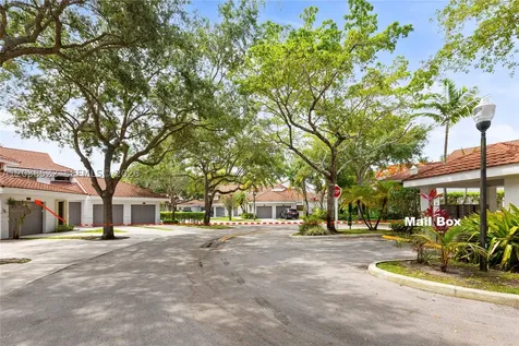 9237 NW 9th Place Plantation FL 33324