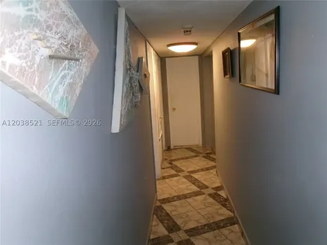 Miami FL 33162