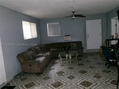 Miami FL 33162