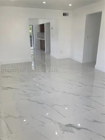 18765 SW 100th Avenue Cutler Bay FL 33157