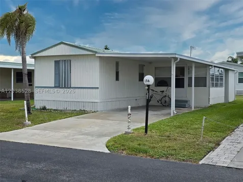 1601 Us Hwy 441 SE #156 Okeechobee FL 34974
