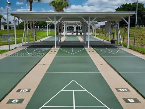 1601 Us Hwy 441 SE #156 Okeechobee FL 34974