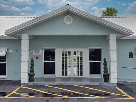 1601 Us Hwy 441 SE #156 Okeechobee FL 34974