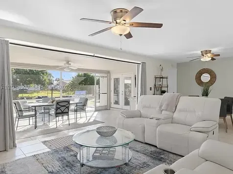 2623 SE 17 Avenue Cape Coral FL 33904