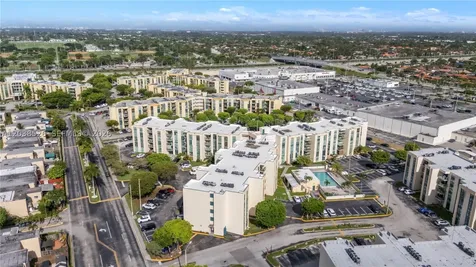 2075 SW 122nd Avenue Miami FL 33175