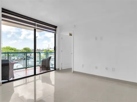 2075 SW 122nd Avenue Miami FL 33175