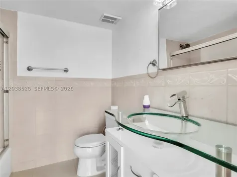 2075 SW 122nd Avenue Miami FL 33175