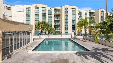 2075 SW 122nd Avenue Miami FL 33175