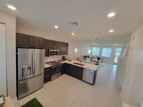 6401 NW 103rd Place Doral FL 33178
