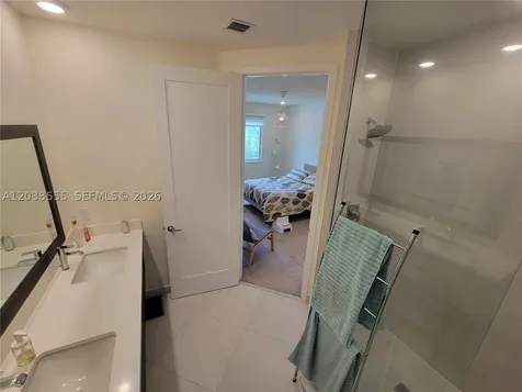 6401 NW 103rd Place Doral FL 33178