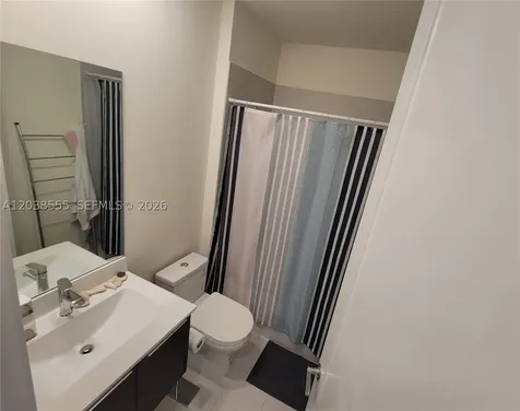 6401 NW 103rd Place Doral FL 33178
