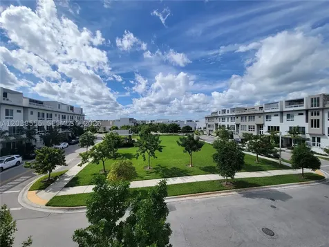 6401 NW 103rd Place Doral FL 33178