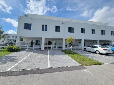 6401 NW 103rd Place Doral FL 33178