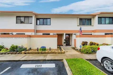 7050 SW 42nd Court Davie FL 33314