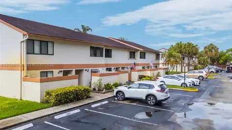 7050 SW 42nd Court Davie FL 33314